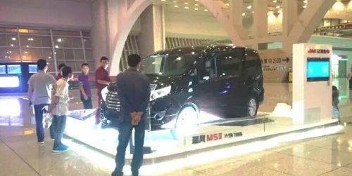 豪任性！江淮汽車包了大半年展位做高鐵廣告！