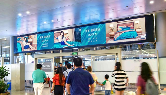 T2國(guó)內(nèi)行李廳出口LED大屏廣告 T2國(guó)內(nèi)行李廳出口LED大屏廣告
