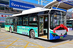 青島公交廣告價(jià)格多少錢，汽車用品行業(yè)青島公交車身廣告案例？