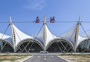 岳陽機(jī)場廣告價(jià)格多少錢？岳陽三荷機(jī)場航站樓廣告有哪些？