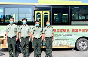 八一建軍節(jié)“擁軍號(hào)”青島公交車(chē)廣告線路案例，公交車(chē)廣告效果