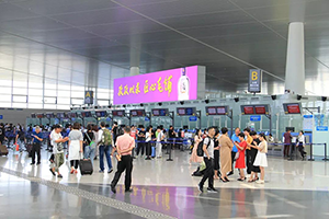 溫州機(jī)場(chǎng)最大LED大屏廣告在哪里？溫州機(jī)場(chǎng)廣告牌價(jià)格多少錢(qián)？