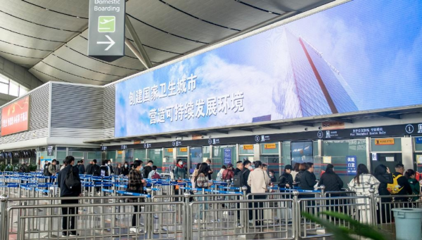太原機場廣告價格？太原武宿機場航站樓最大LED廣告牌位置優(yōu)勢