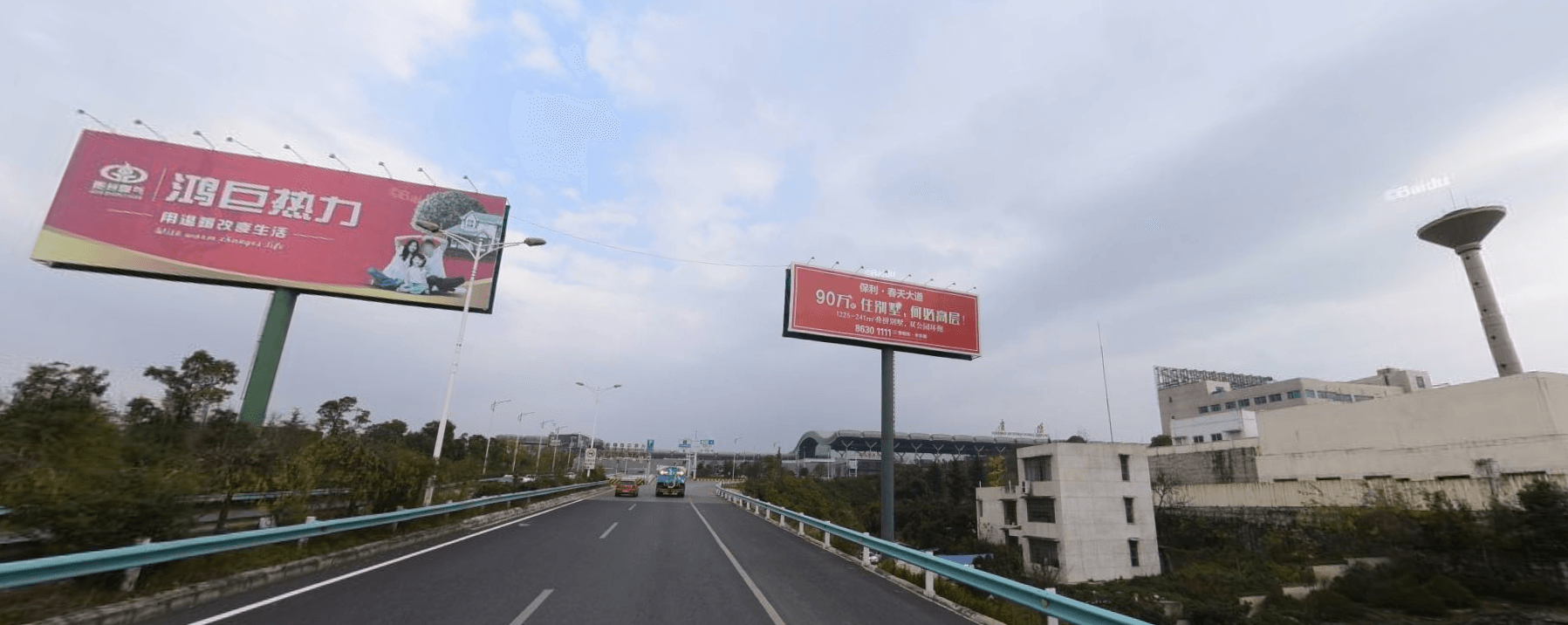貴陽機(jī)場高速立柱大牌廣告價(jià)格收費(fèi)多少錢？貴陽機(jī)場路高桿廣告牌