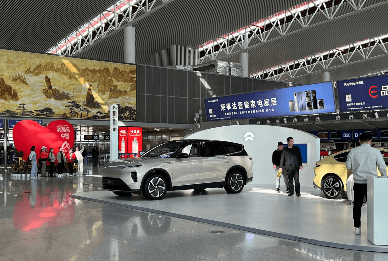 合肥新橋機場廣告價格收費多少錢？合肥機場出發(fā)到達(dá)春運熱門廣告