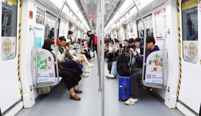 特色中醫(yī)藥科普走進徐州地鐵創(chuàng)意車廂廣告，徐州地鐵列車廣告價格