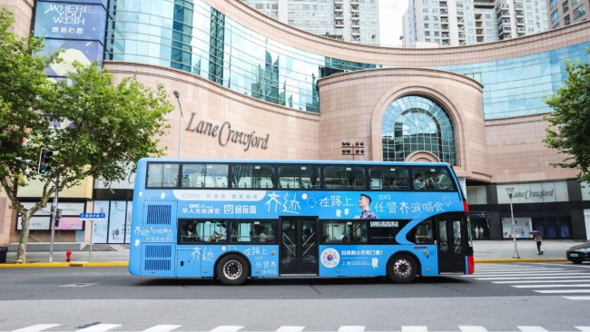 上海雙層觀光車身外車貼巴士廣告投放，上海公交車廣告價格
