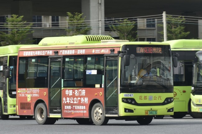 廣州花都公交外車身貼廣告投放，廣州公交車巴士廣告價格