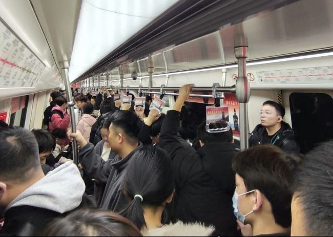 鄭州地鐵列車語音冠名價格，鄭州地鐵車廂播音導向廣告投放