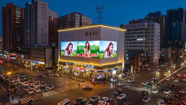 太原小店親賢街折角LED廣告投放，太原戶外大屏廣告價(jià)格